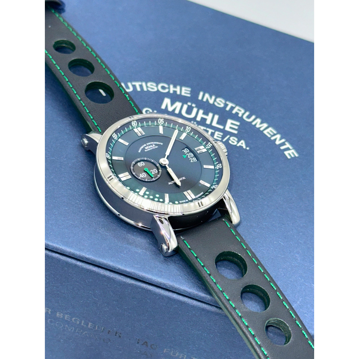 MUHLE GLASHUTTE（ミューレ グラスヒュッテ） （ノベルティー付き