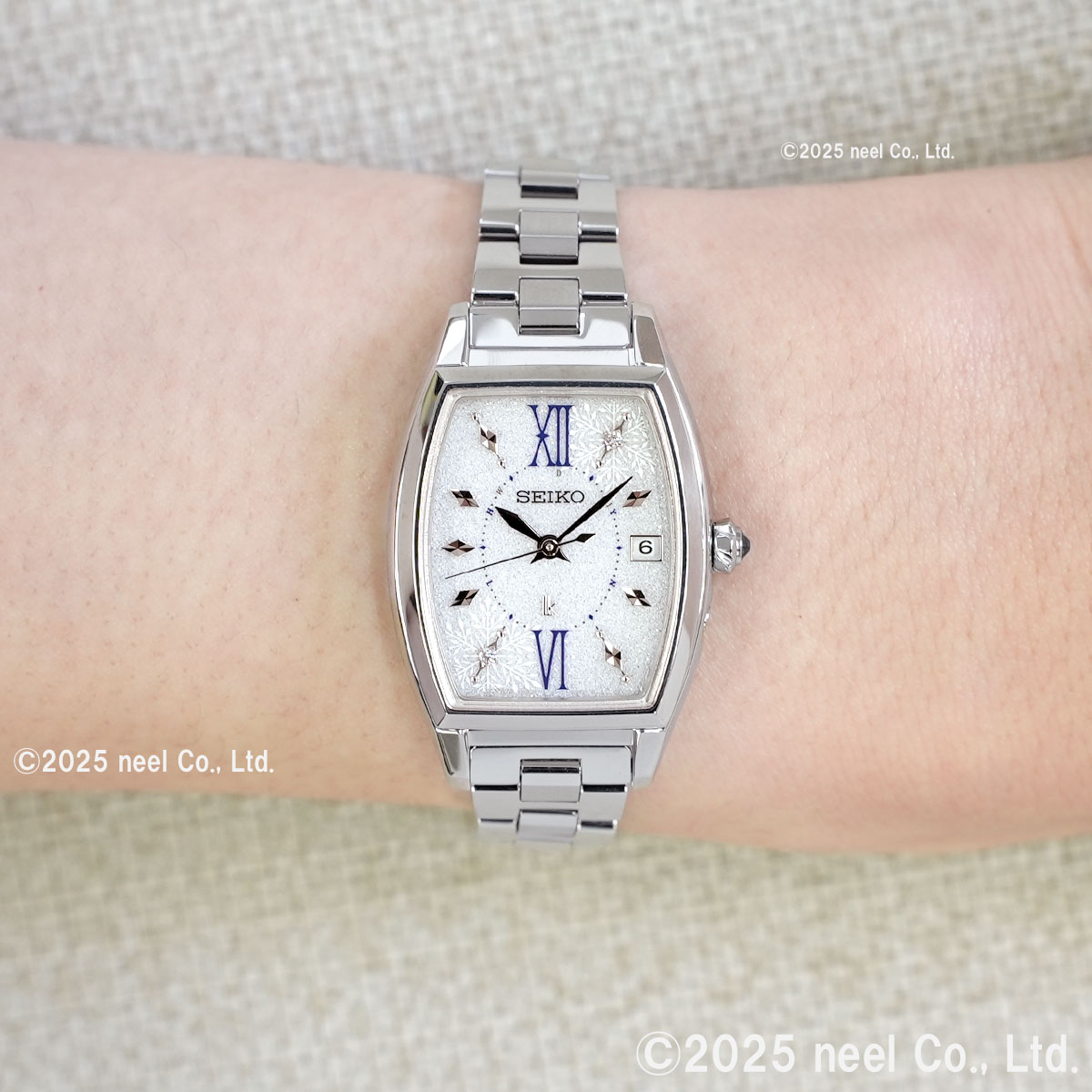 LUKIA セイコー ルキア SEIKO 電波 ソーラー 2025 Holiday Season 限定