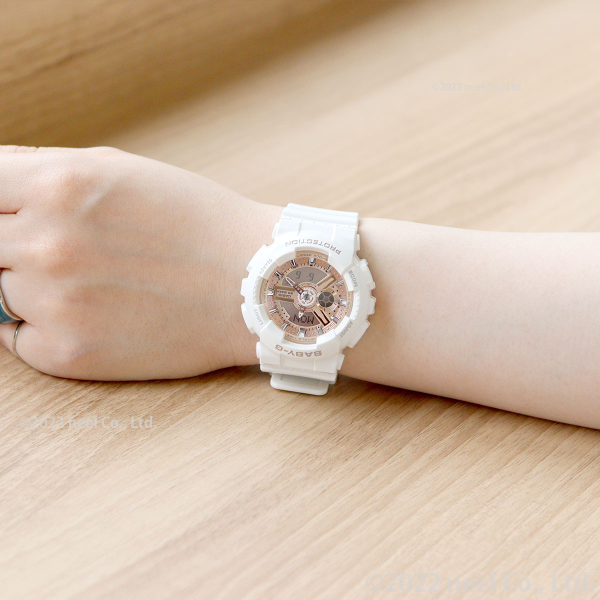 Baby-g 電波ソーラー　アナデジ　ホワイト　白　ピンク　電波腕時計　アナログ BABY-G ベビーG レディース 時計 カシオ babyg ホワイト 白