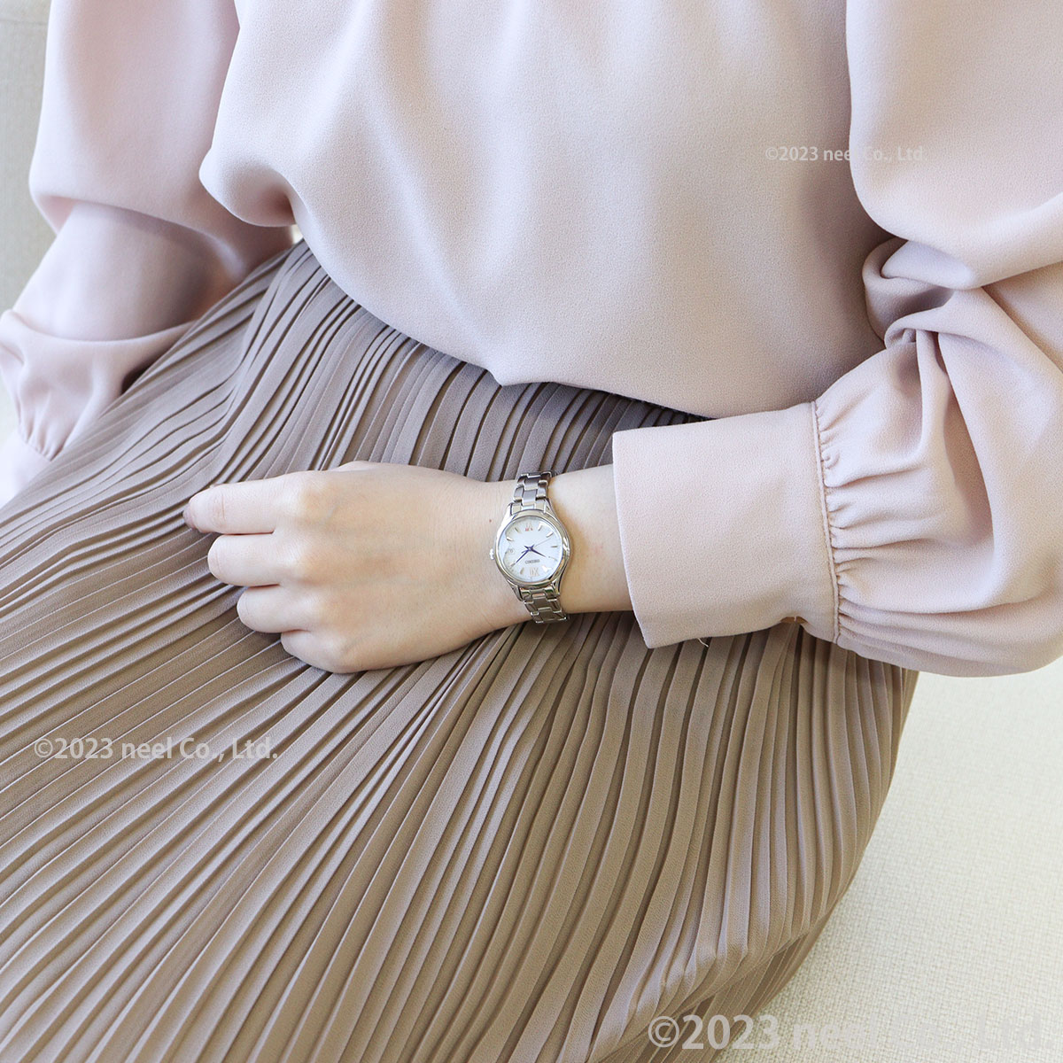 SEIKO☆セイコー☆電波ソーラー☆レディス☆軽量☆耐磁☆コンビカラー☆保証あり SEIKO SELECTION セイコー セレクション Sシリーズ 流通限定