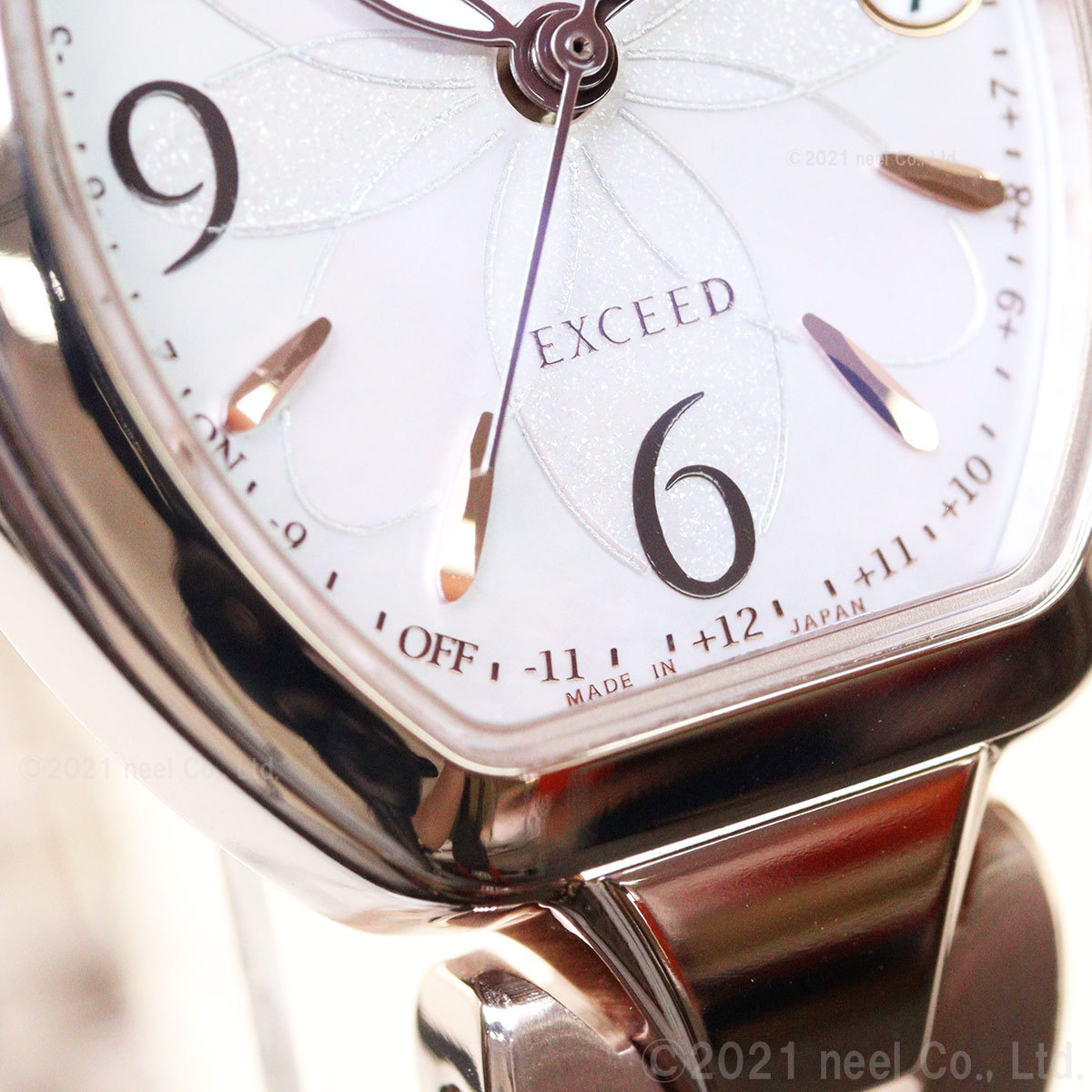 時計 citizen exceed ES9482-51W: CITIZEN | シチズンウオッチ オフィシャルサイト