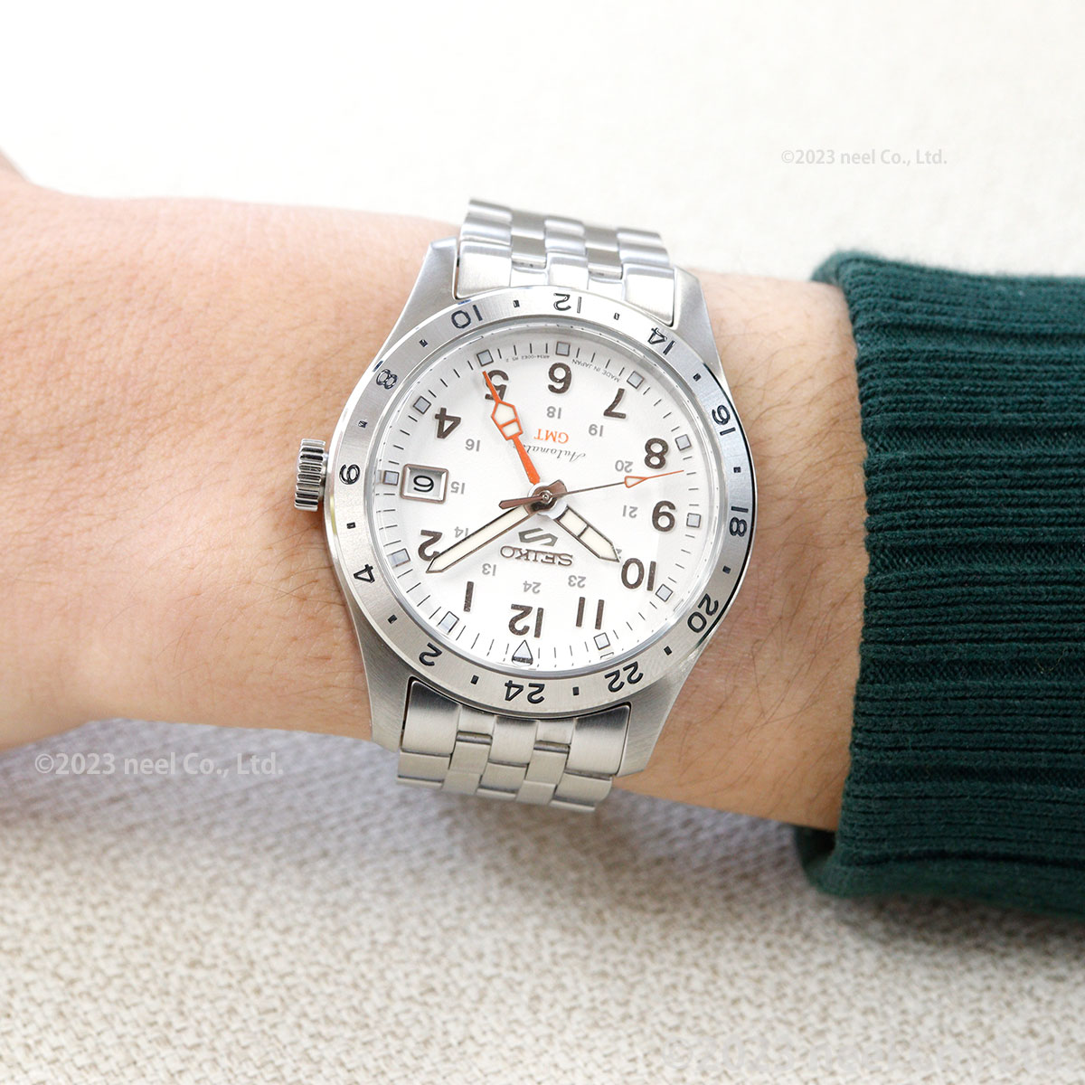 SEIKO 5 SPORTS