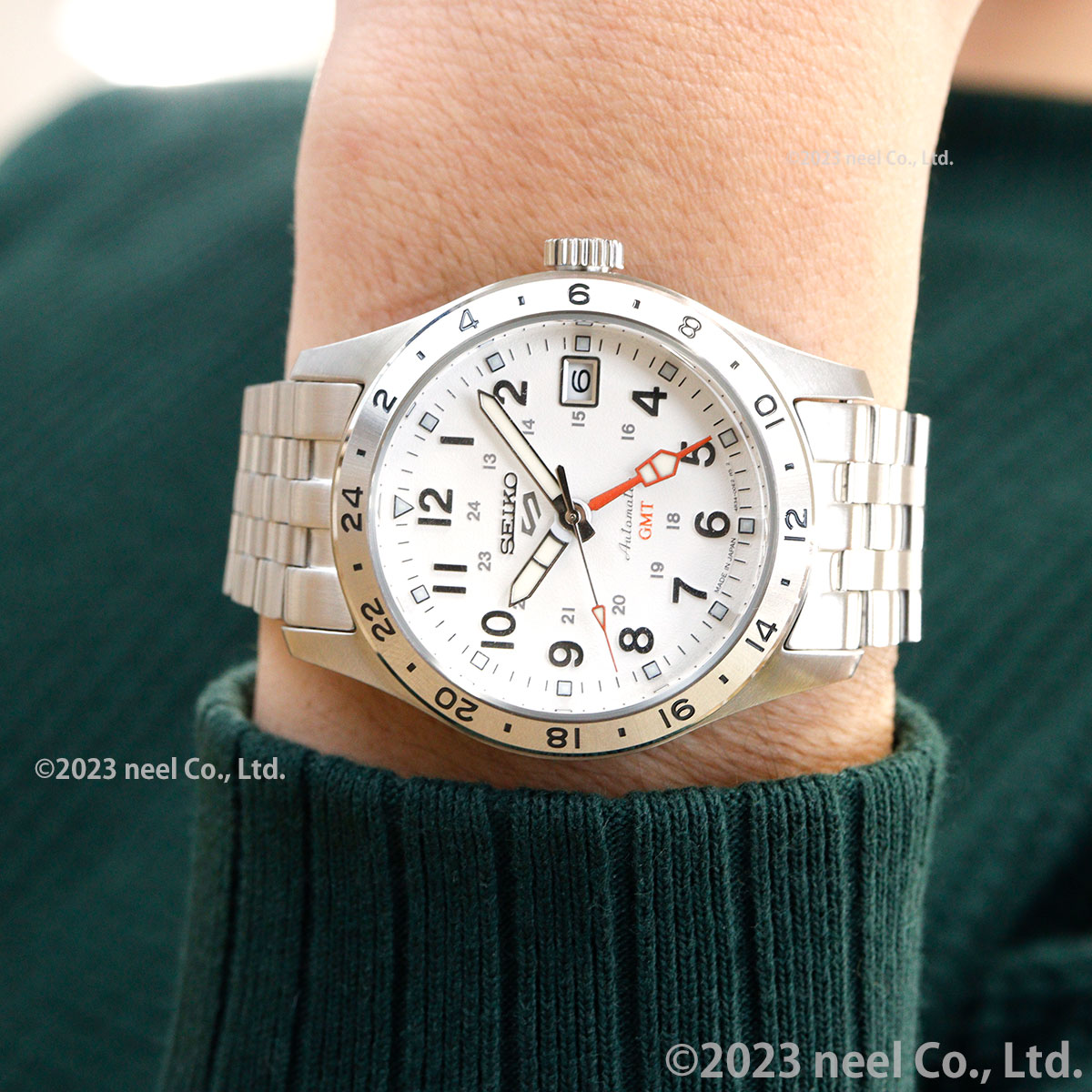 SEIKO 5 SPORTS