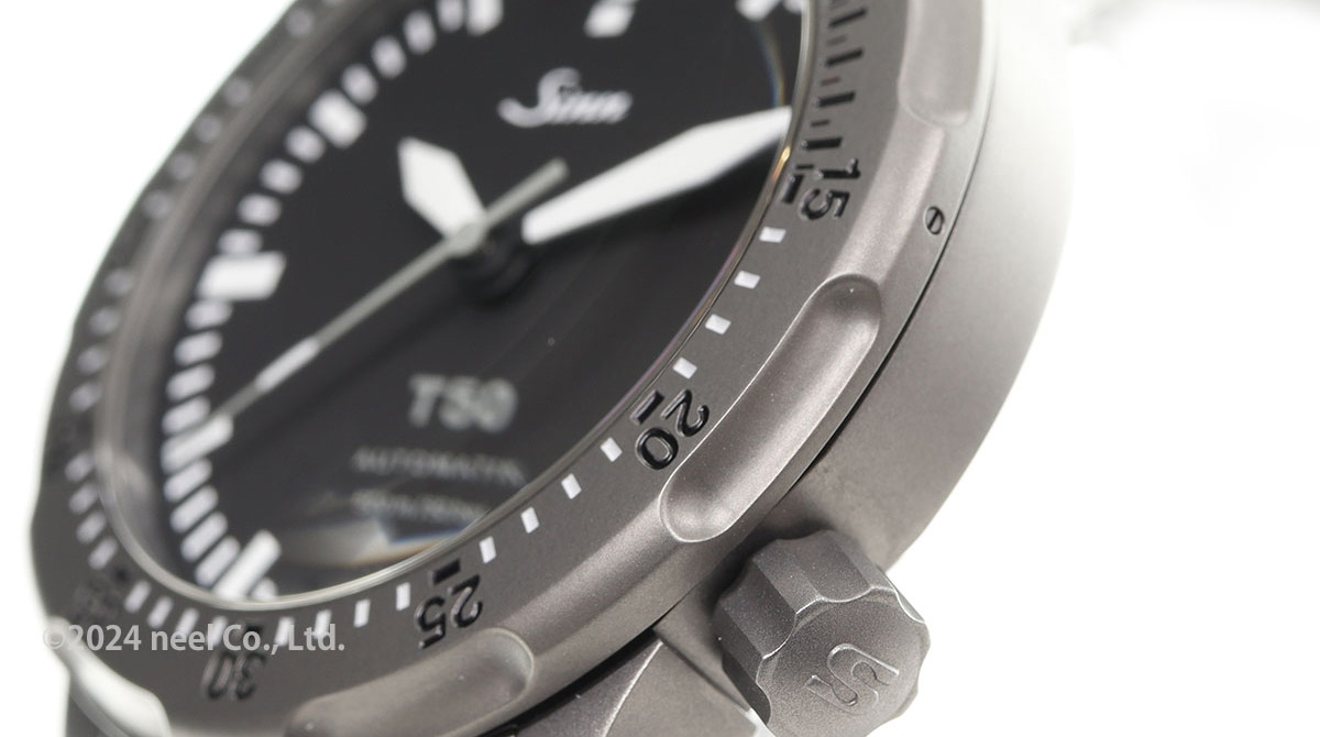 Sinn（ジン） （豪華おまけ有） T50 自動巻 腕時計 メンズ ダイバーズ