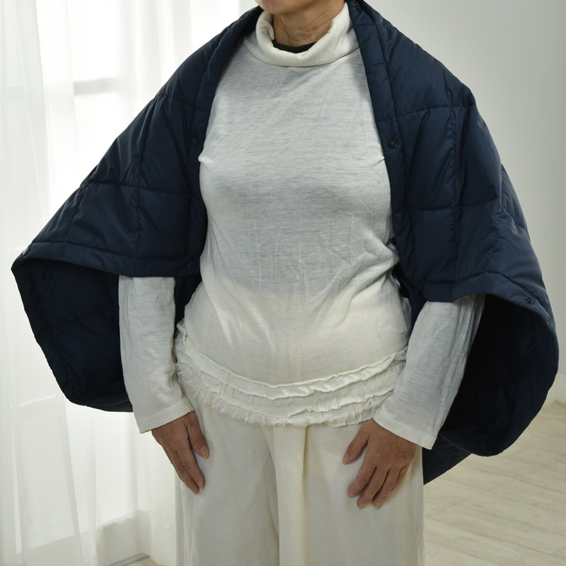 専用　定価5万5000円　西川 真綿膝掛け シルク ウォッシャブル膝掛け 専用 定価5 西川 真綿膝掛け シルク ウォッシャブル膝掛け