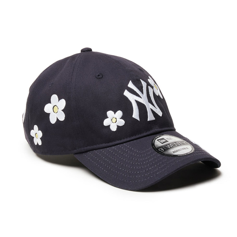 ニューエラ　ニューヨークヤンキース　9twenty  flower  キャップ NEW ERA ニューエラ MLB キャップ 9TWENTY Flower Embroidery