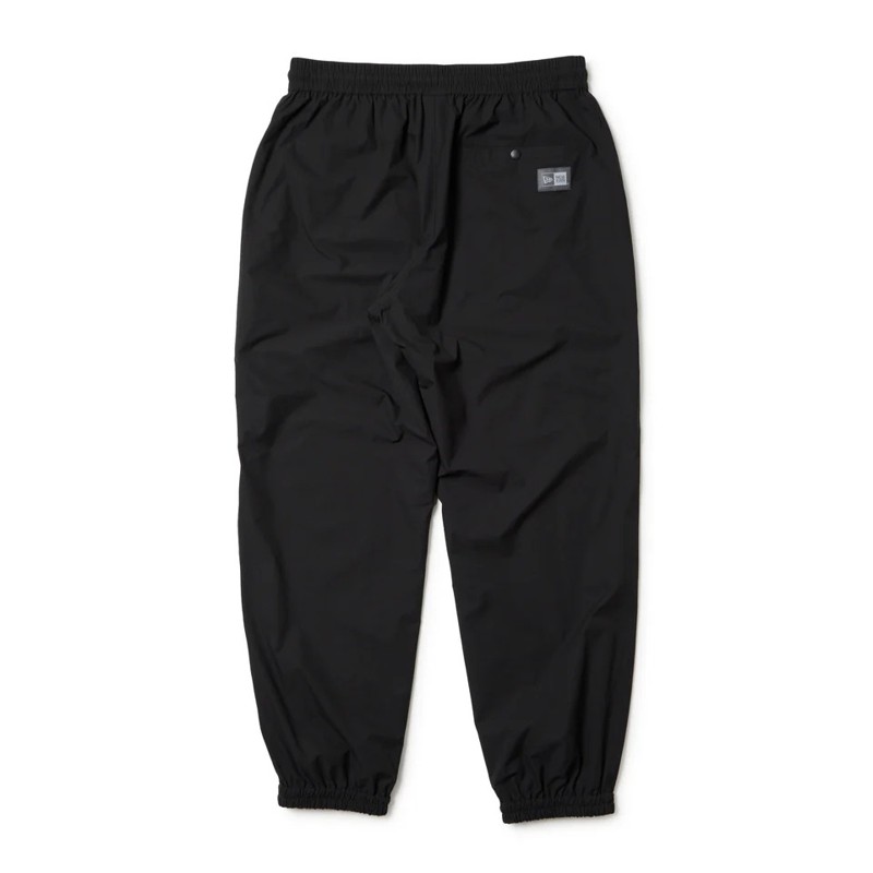 新品タグ付き！NEW ERA 撥水 パンツ L NEW ERA（ニューエラ） メンズ 高機能パンツ ジョガーパンツ