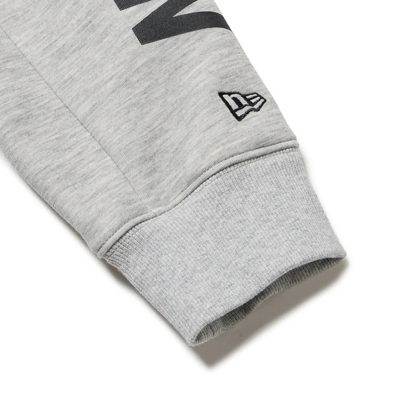 NEW ERA（ニューエラ） スウェットパーカー テックスウェット