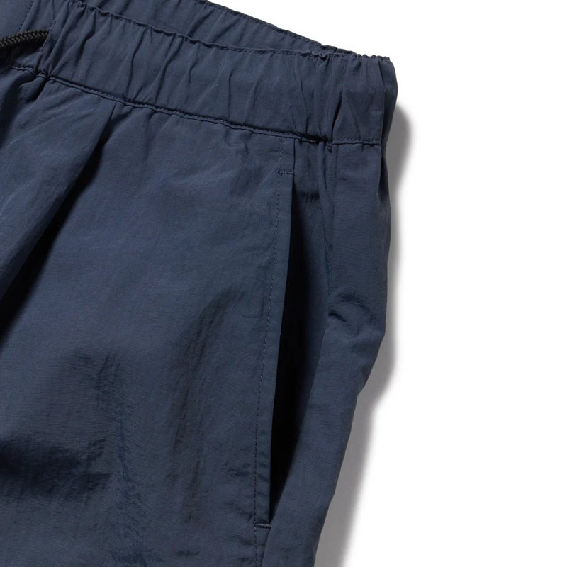 NEW ERA（ニューエラ） ユニセックス ナイロンカーゴパンツ オーバー