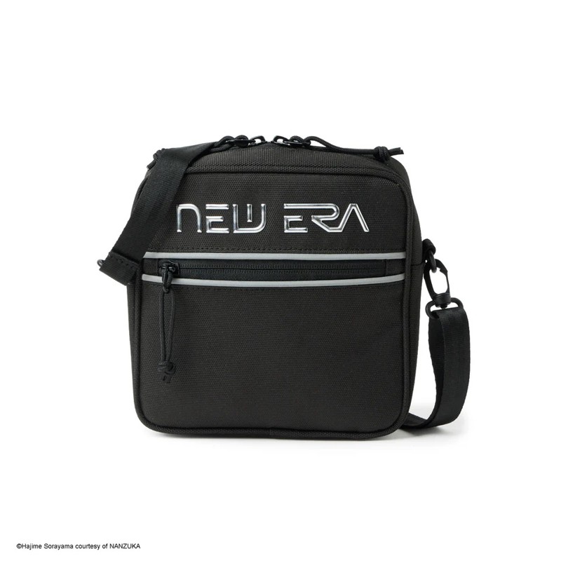 NEW ERA（ニューエラ） 空山基コラボ ショルダーバッグ スクエア