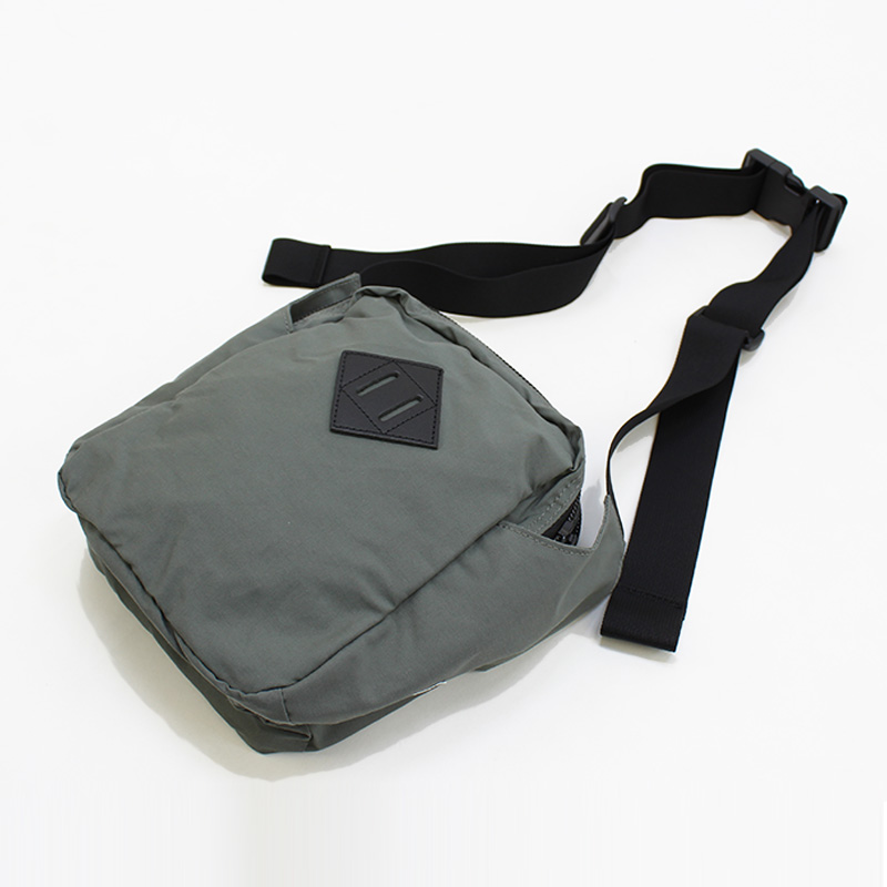 マウント レイニア デザイン MT.RAINIER DESIGN SHOULDER BAG