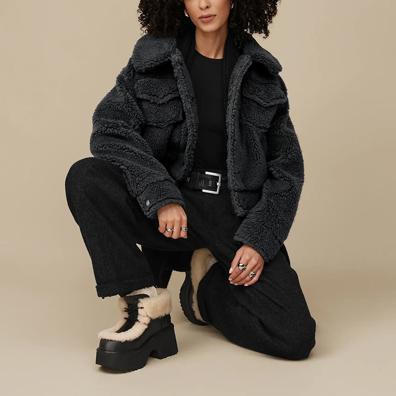 UGG（アグ） レディース ボアジャケット フランキー ショート