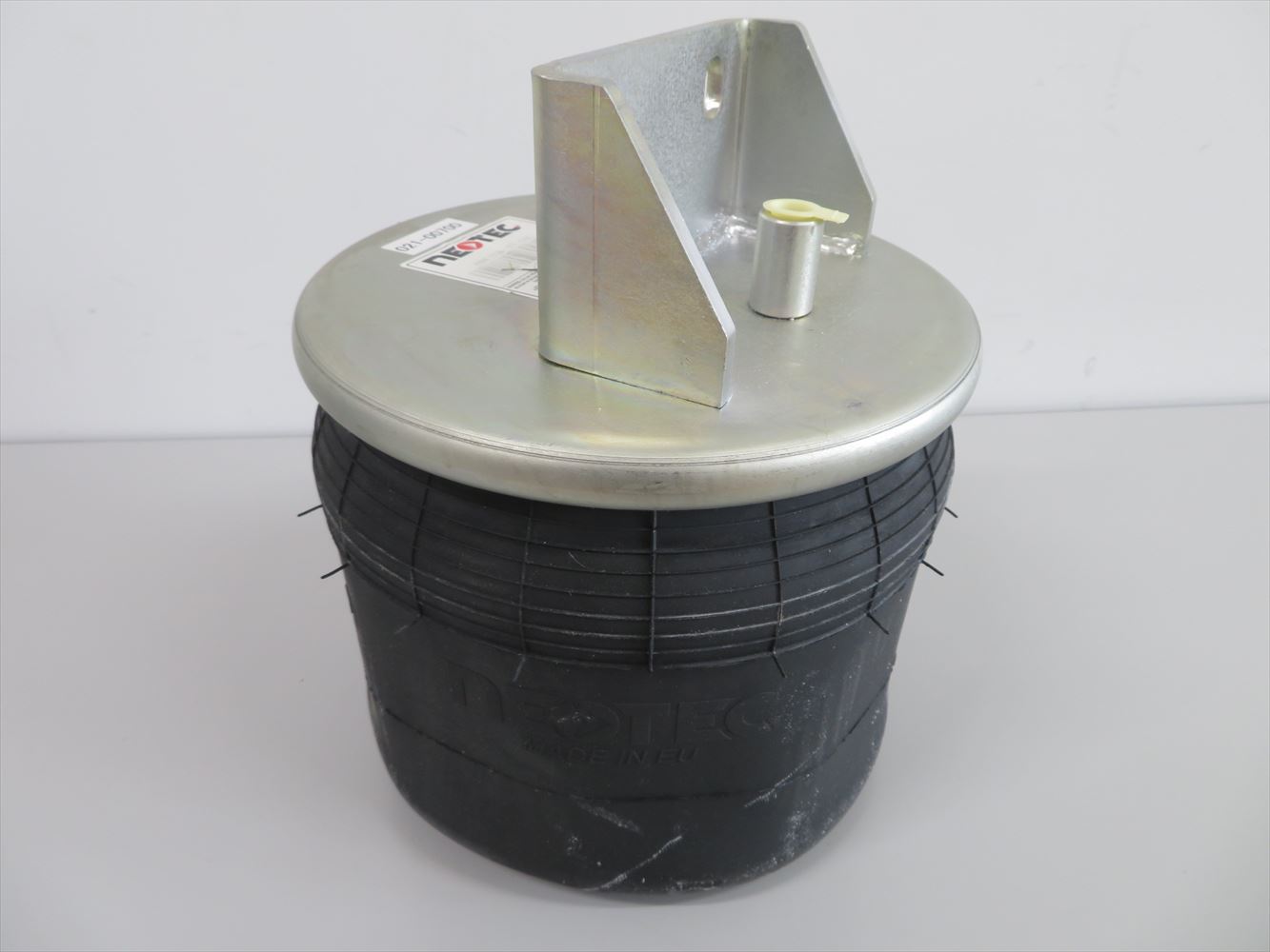 NEOTECエアサス UD CD(リア) 純正品番53210-00Z2B用ASSY 021-00700