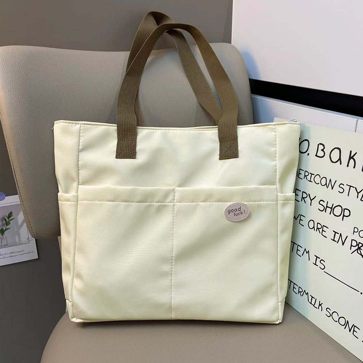 トートバッグ ユニセックス 大容量 サイドポケット付き 通勤 通学 カジュアル おしゃれ シンプル【z156】 |  | 02