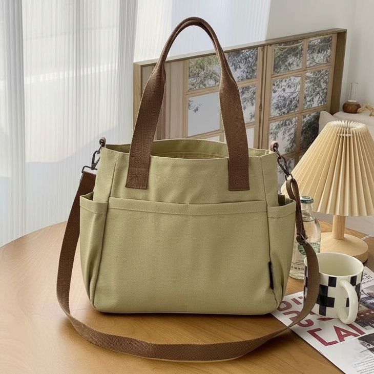 ショルダーバッグ トートバッグ ユニセックス キャンバス地 大容量 サイドポケット付きショルダー紐 収納力抜群 通勤 通学 カジュアル【z157】 |  | 02