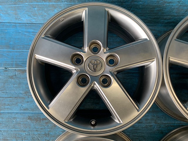 中古 15インチ アルミホイール 4本セット トヨタ純正 ノア／ヴォクシー 