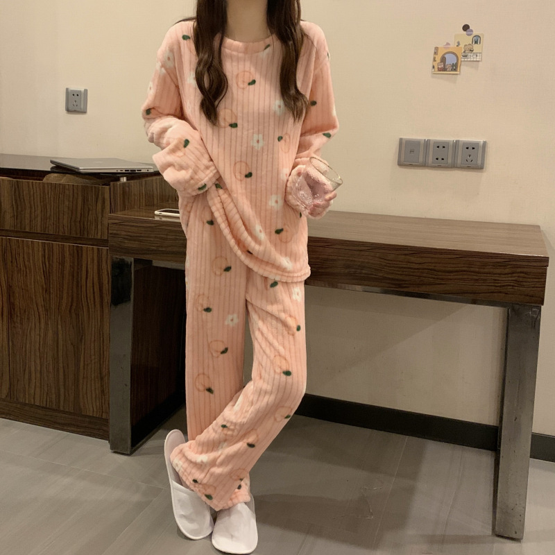 在庫一掃もこもこ パジャマ ルームウェア レディース 厚手 即納 果物柄 可愛い 冬 部屋着 長ズボン 長袖 プルオーバー 上下セット ふわふわ 柔らか 暖か |  | 01