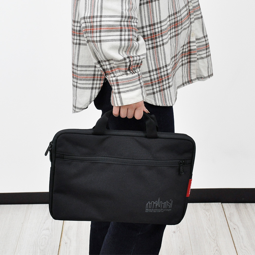 ひいひ　Manhattan Portage ブラックノートPCケース ひいひ Manhattan Portage ブラックノートPCケース Amazon.co.jp