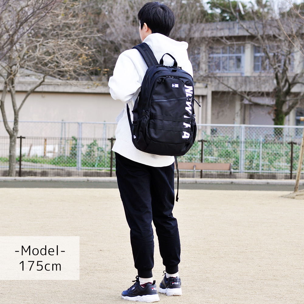 【美品】　ニューエラ　NEWERA URBAN PACK アーバンパック 33L n02urbanpackim1.jpg