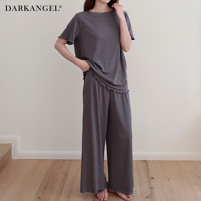 アンソロポロジー　ルームウェア Anthropologie(アンソロポロジー) ルームウェア・パジャマ(レディース