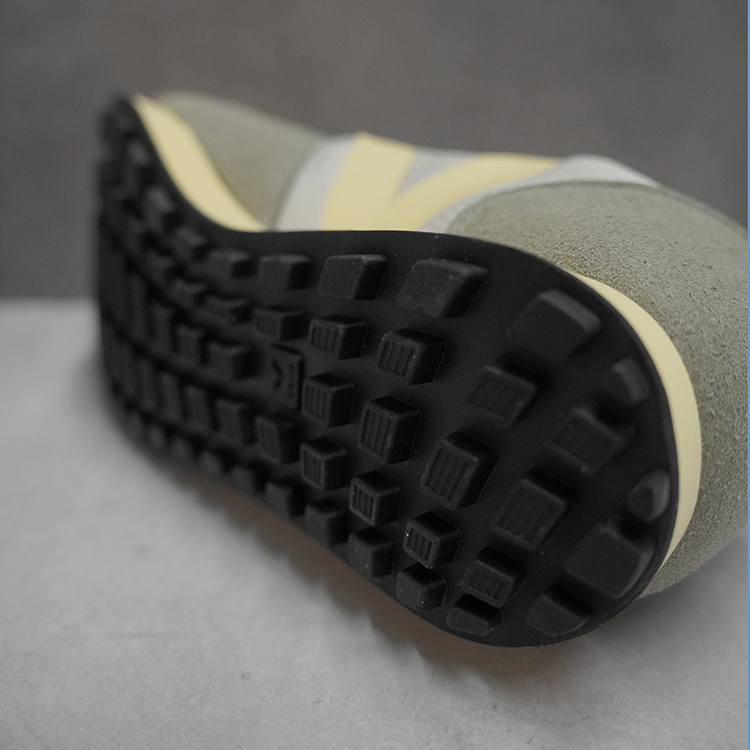 VEJA ヴェジャ SDU REC ALVEOMESH SDU REC アルベオメッシュ VJRR180492 ライトグレー/バター 値下げしました | VEJA | 06