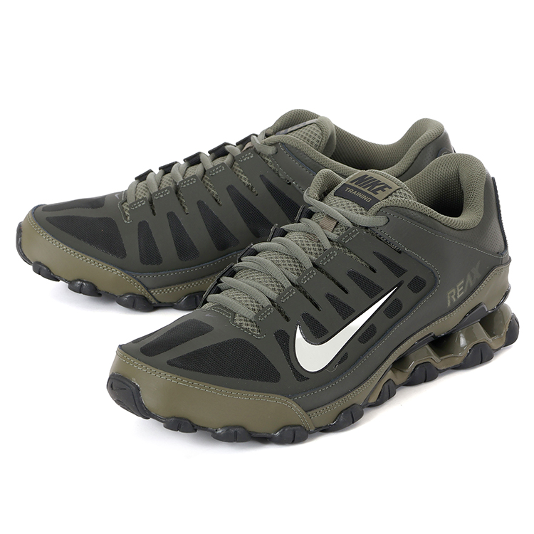 NIKE（ナイキ） REAX 8 TR MESH リアックス 8 TR メッシュ 621716-300