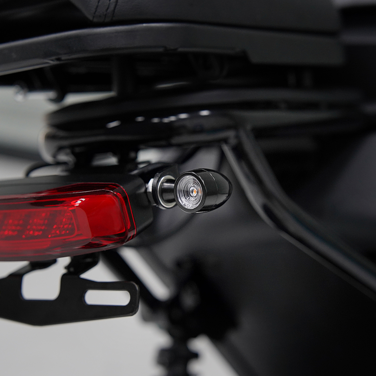 ICウインカーリレー付きバイク 汎用 小型 LED ミニ ナノ ウインカー 4個セット ハーレー ホンダ バイク用品 アンバー 高輝度 黒 マイクロミニウインカー｜nextstageyh｜06