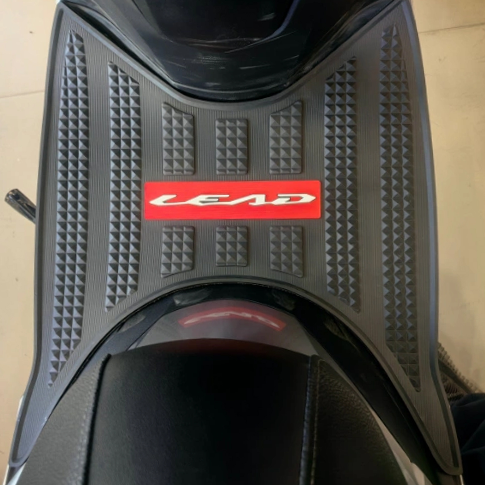 新品　リーディングマット　3点 楽天市場】ライブ ディオ zx アルミステップボードの通販
