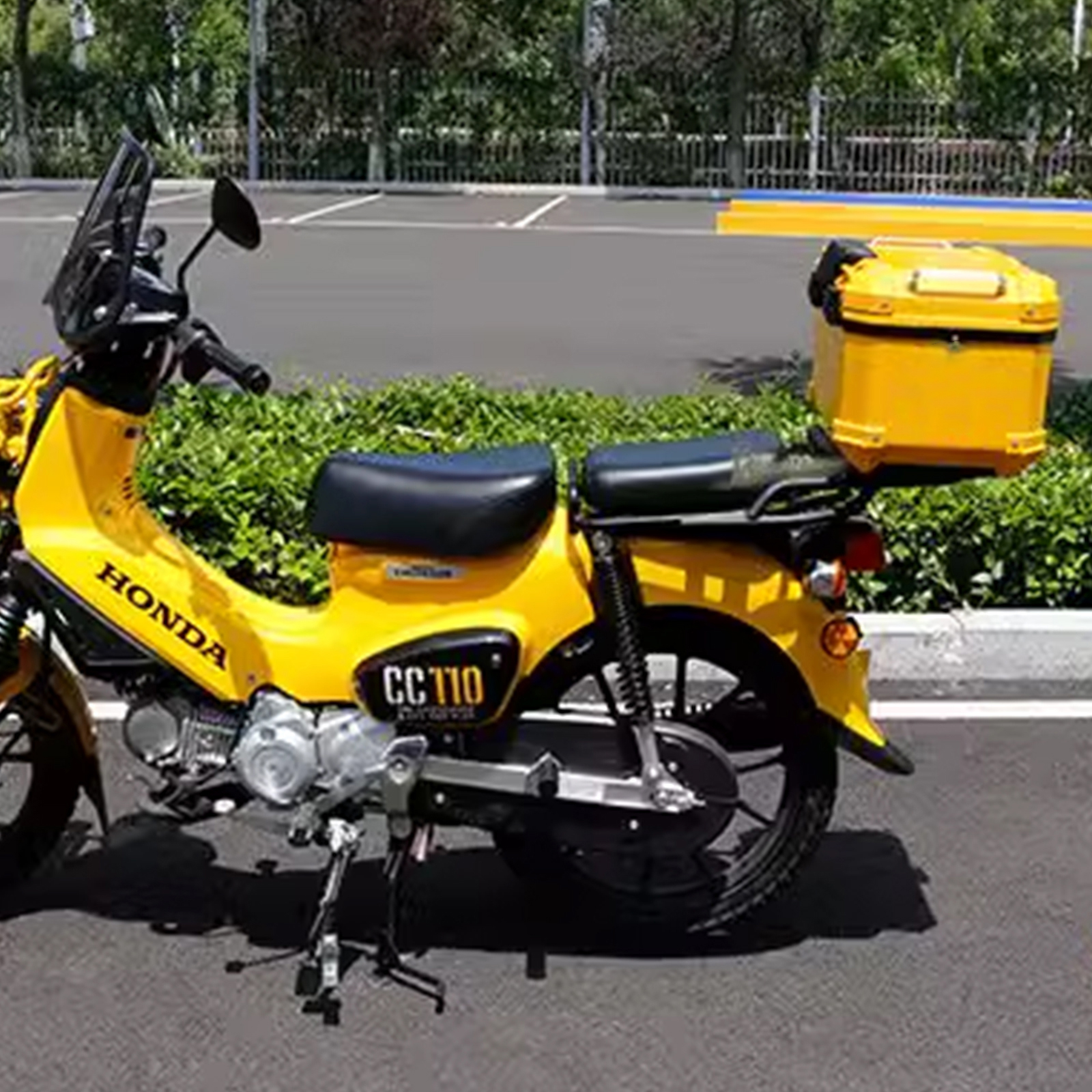 45L 大容量 リアボックス NEW台座 スーパーカブ クロスカブ ハンターカブ バイク用 防水 耐衝撃 トップケース リアケース バイクキャリー 着脱可能 鍵付 汎用 | スーパーカブ | 18