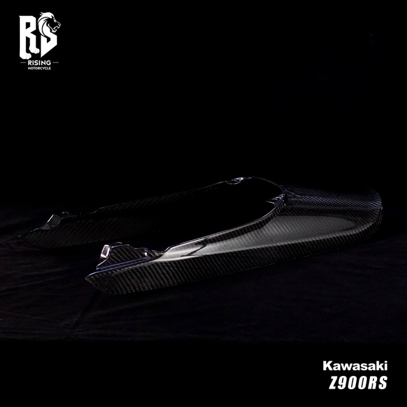 Kawasaki バイクシート 黒 ZX-9R | 加工例 | 株式会社丸直 バイク事業部
