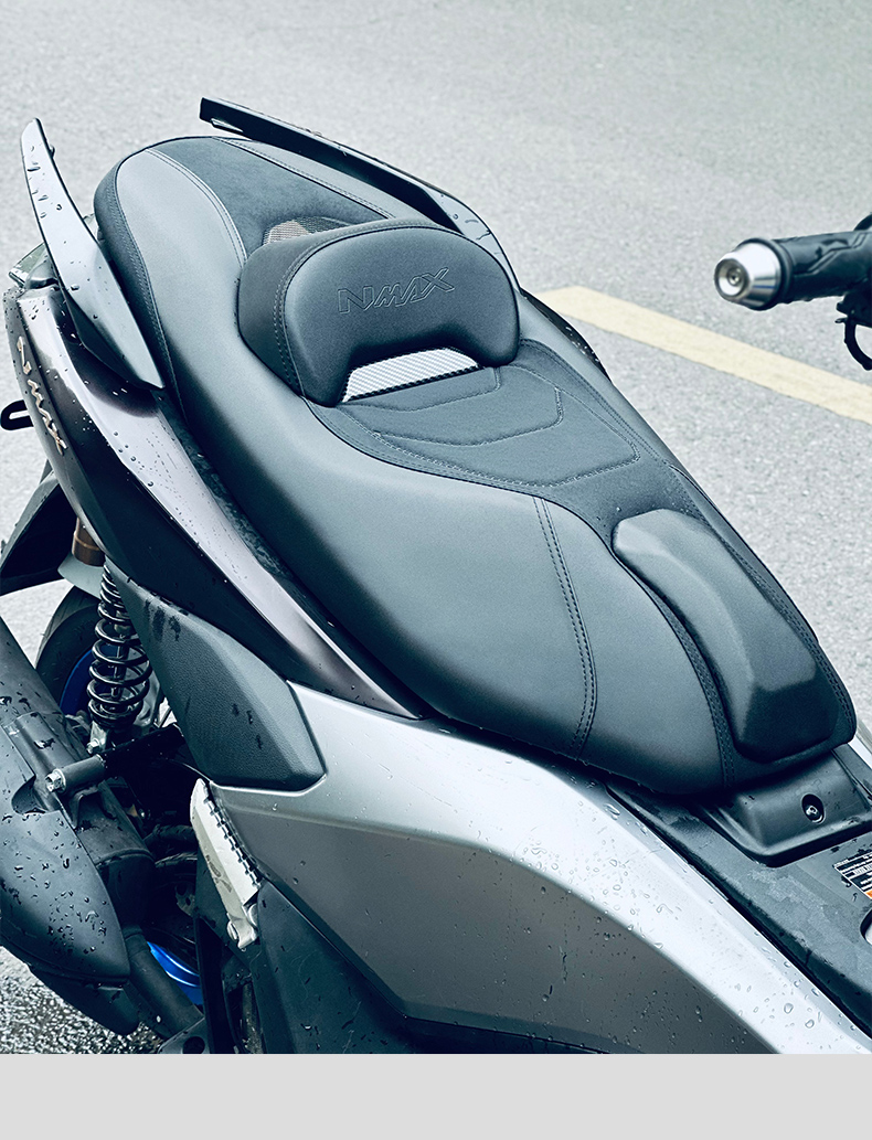 ヤマハ　NMAX 125cc シート（ノイ） YAMAHA 【当店在庫あり】NMAX125（16'〜20'）/NMAX155（17'〜21