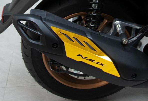 ホンダ（HONDA） ヤマハ NMAX155 2025年式 マフラーガード 純正交換