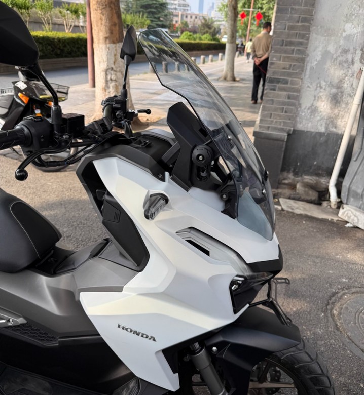 ホンダ（HONDA） ADV 150 160 ウインドシールド フロントグラス アップ