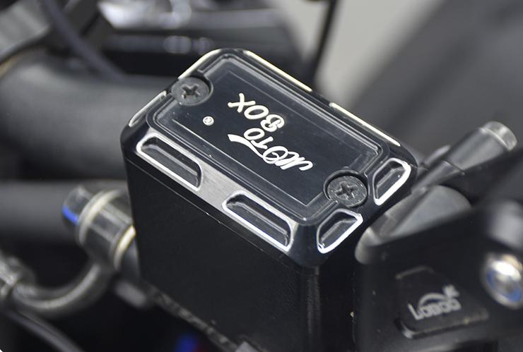 ホンダ（HONDA） ADV350 アッパー ブレーキ ポンプ カバー バイク用品