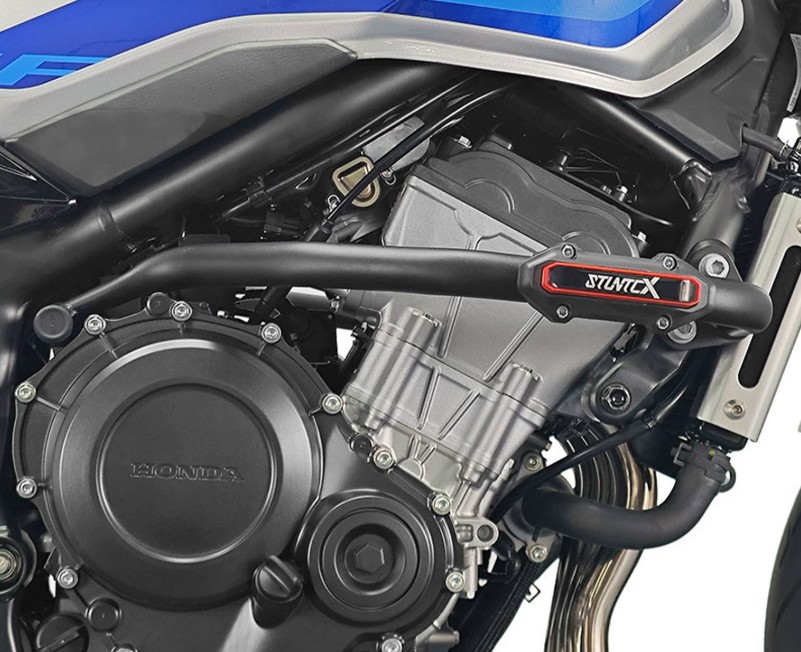 ホンダ（HONDA） CB400SF 新型 2026 アンダーフレームキット エンジン