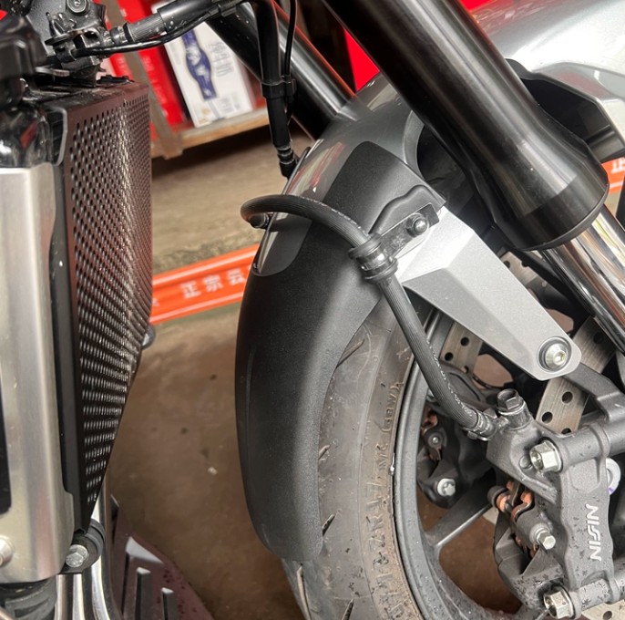 YAMAHA（ヤマハ） ホンダ CB400SF 新型 2026年式 フロント フェンダー