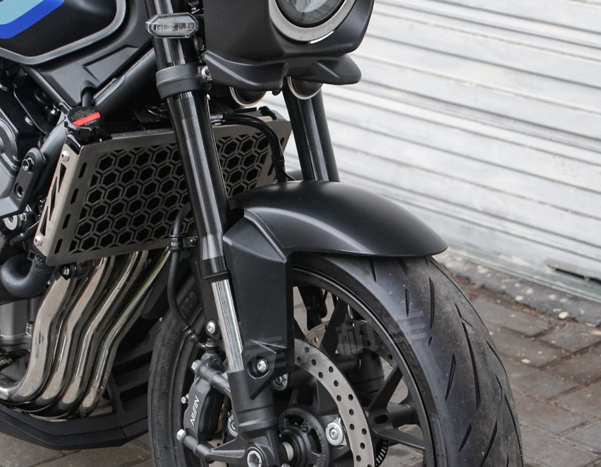 ホンダ（HONDA） CB400SF 新型 2026 延長式フロント フェンダー バイク