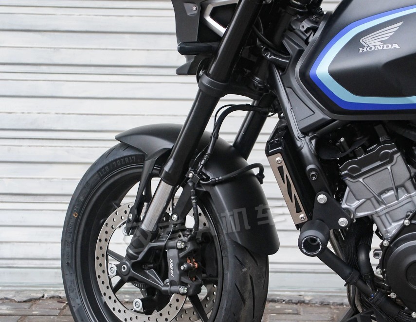 ホンダ（HONDA） CB400SF 新型 2026 延長式フロント フェンダー バイク
