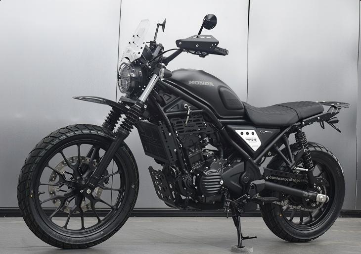 ホンダ CL250 CL500 リアキャリア トップケースキャリア アールスペース キャリア ブラック ステインレス 金属 丈夫 一体感 シルバー ブラック 純正交換 取寄せの画像