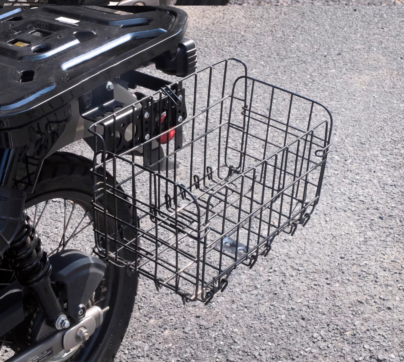 クロスカブ バイク リアボックス 65L ブラック ダイヤルロック トップ 