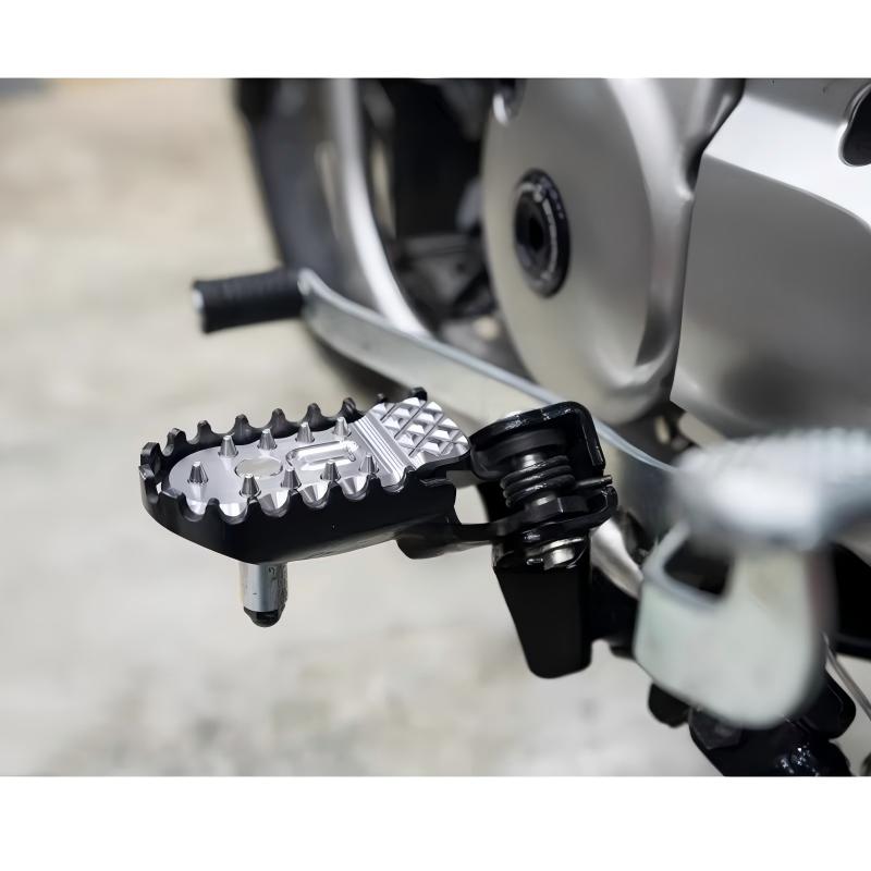 ホンダ（HONDA） ハンターカブ CT125 フットペグ ステップ 滑り止め 