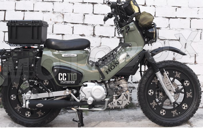 スーパーカブ 50 110 C125 ホイールカバー 【一体式】 クロスカブ CC110 17インチ ホイールプロテクター ホイールガード アルミニウム合金 前後セット 取寄せの画像
