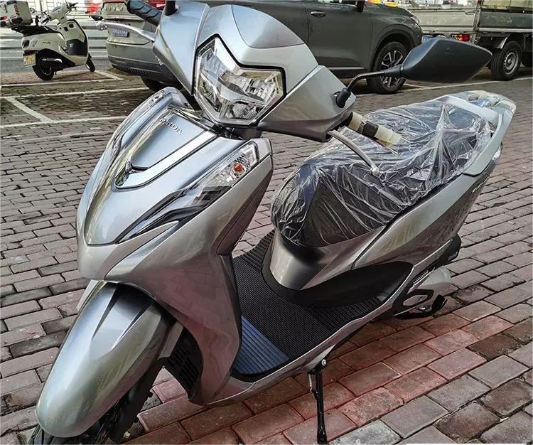 ホンダ　リード125　JK12　新車から外す　美品 JK12] Detailed explanation of how to remove and assemble the
