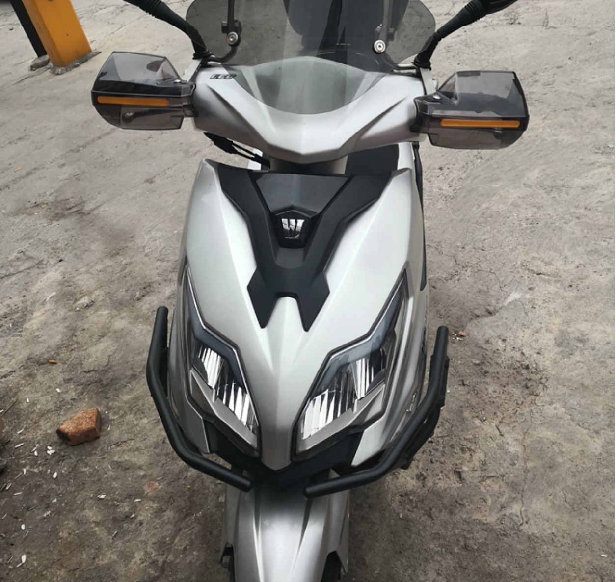 ホンダ（HONDA） リード 125 LEAD ハンドルカバー ガード バイク