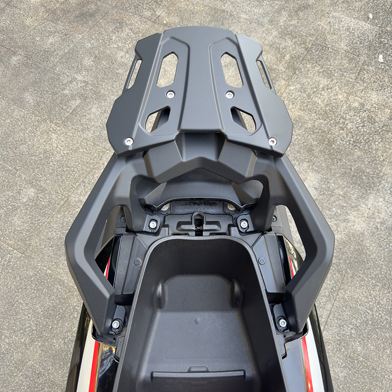 リアキャリア ホンダ ADV150 バイク キャリア 分離式 トップケースリアキャリア ブラック 金属 丈夫 一体感 スチール 製 フラットタイプ 荷台 外装 取寄せの画像