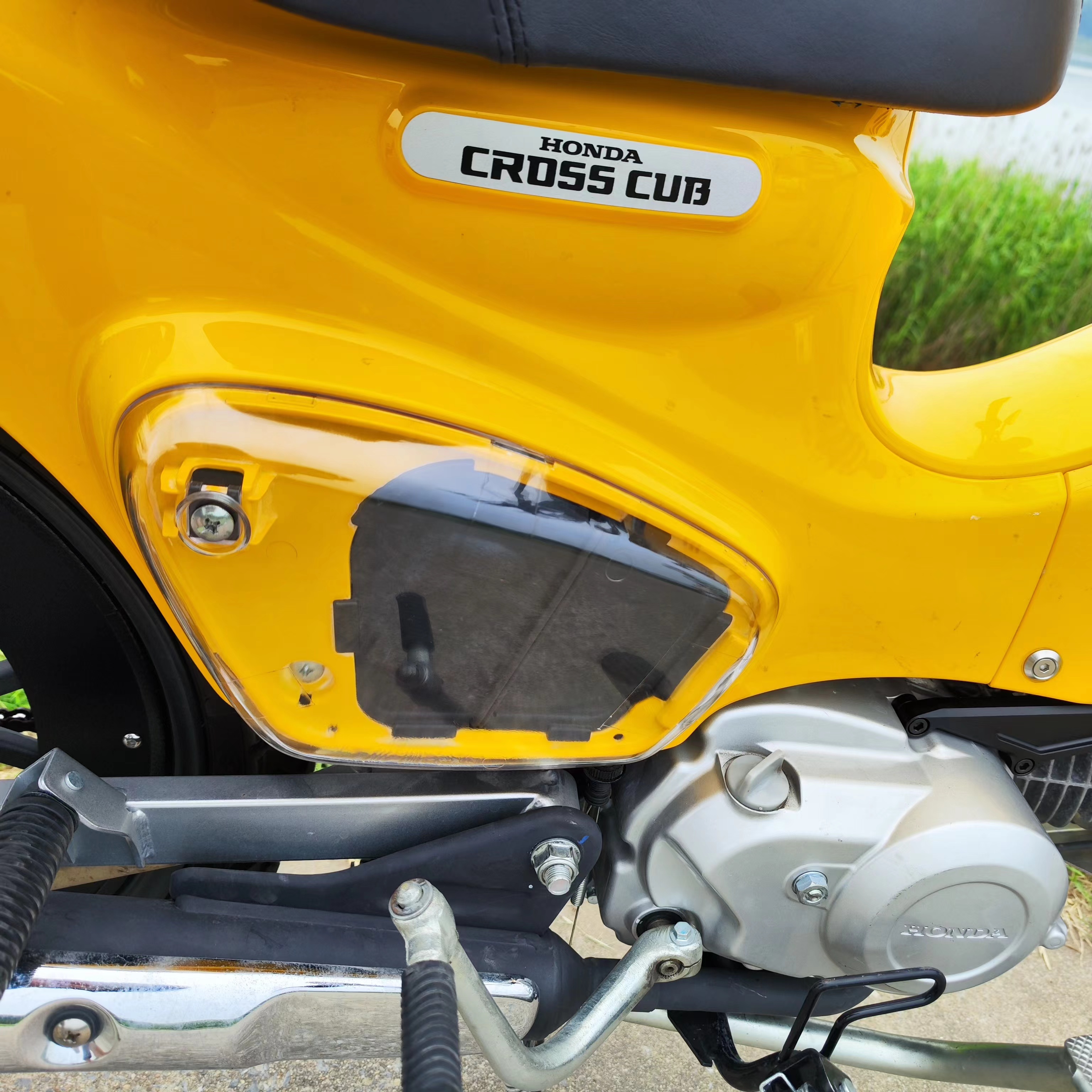 ホンダ クロスカブ CC110 サイドポケットカバー サイドカバー