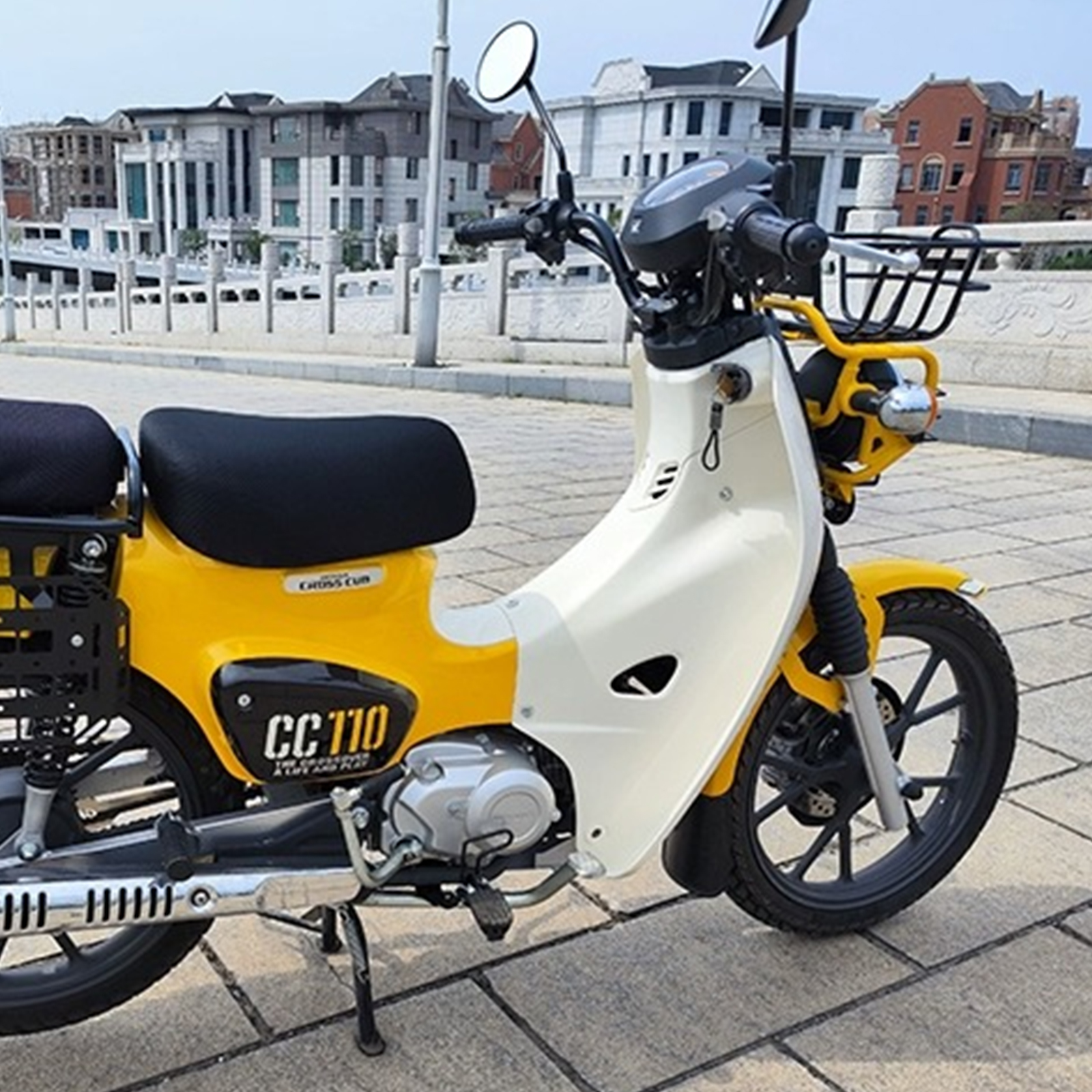 ヒロチー 商事 カブ レッグシールド（車、バイク、自転車）の商品一覧