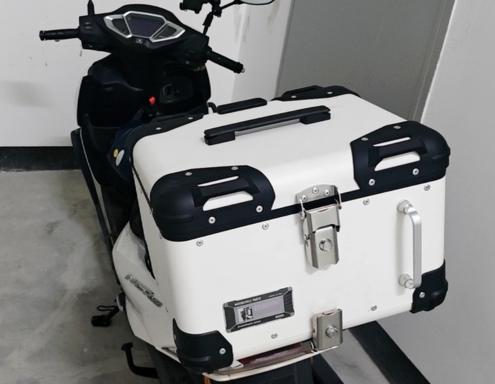 ホンダ40Lトップボックス ホンダ（HONDA） バイクリアボックス カブリアボックス トップケース