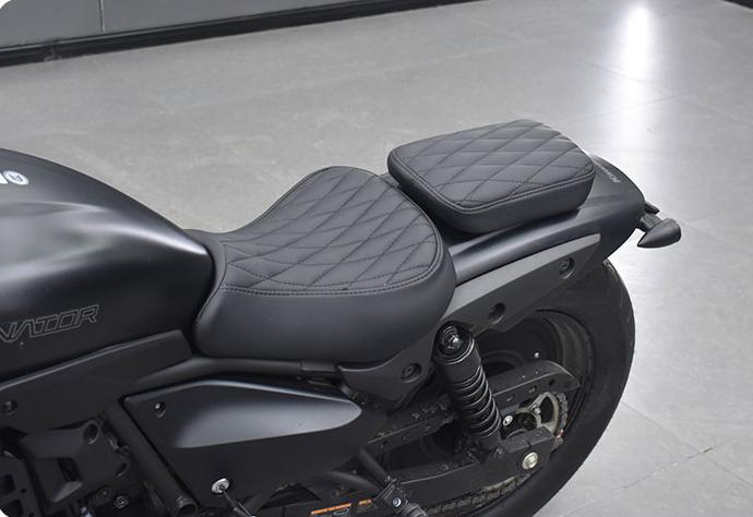 カワサキ　エリミネーター（2023〜）純正ローシート Kawasaki ELIMINATOR ローシート | 2023-2026年モデル