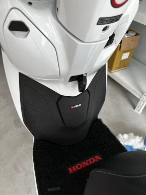 ホンダ（HONDA） LEAD125 リード 125 フロアマット ステップボード